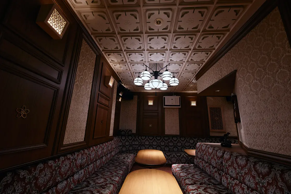 完全会員制 櫻ロワイヤル 倶楽部内装